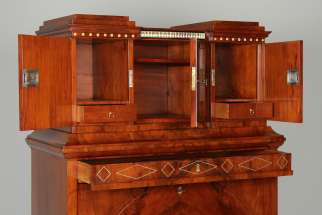 Biedermeier Sekretär mit Geheimfächern