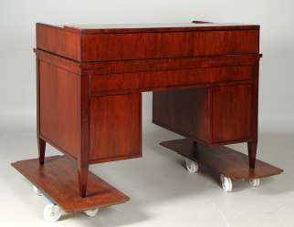 Bureau viennois de style Biedermeier en acajou