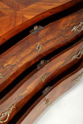 Commode baroque munichoise d