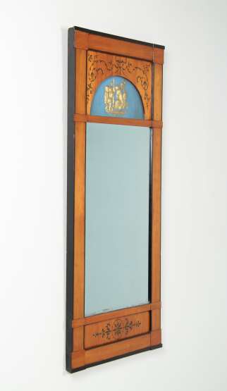 Miroir mural ancien de style Biedermeier en merisier de Franconie, vers 1830
